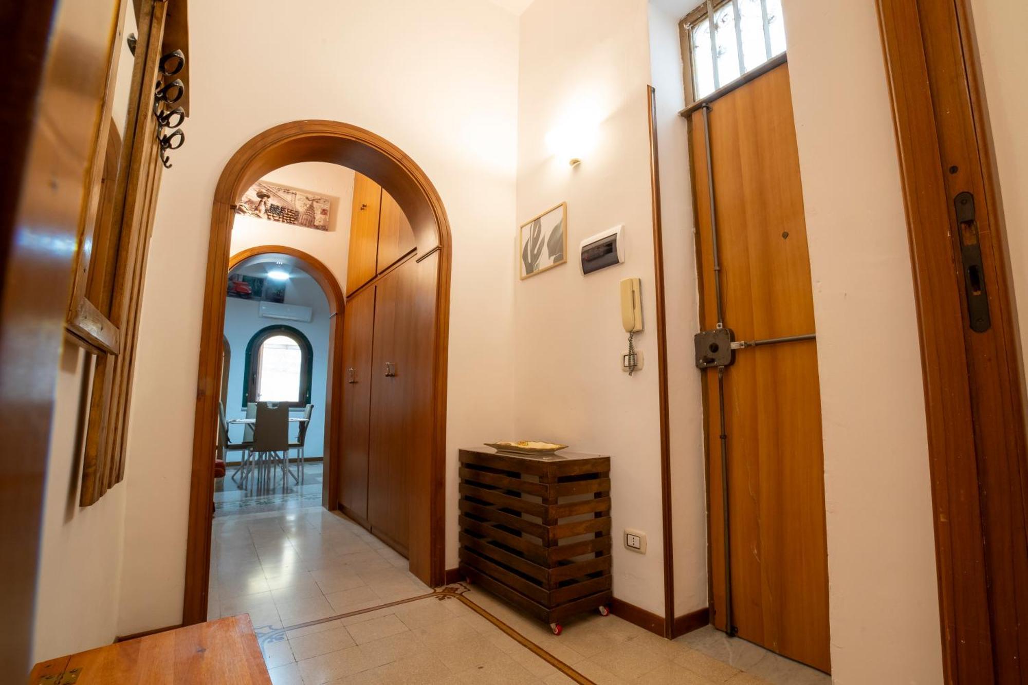 Apartament Centro Stazione Aeroporto Wi-Fi&Self Check-In Palermo Zewnętrze zdjęcie